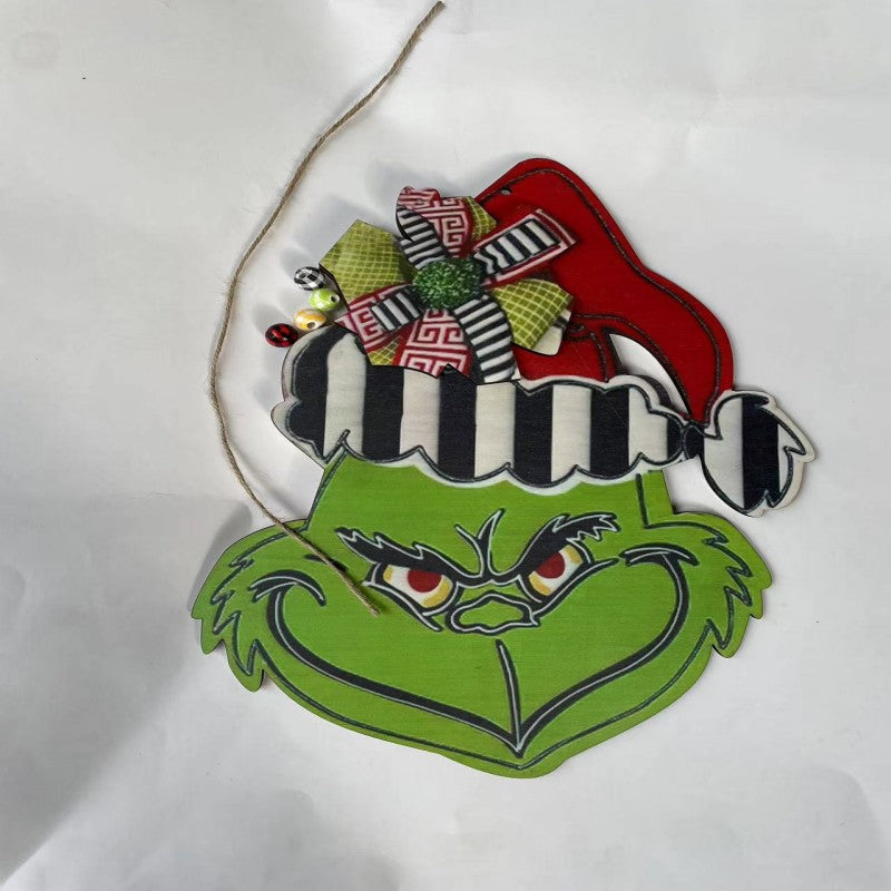 Grinch-Themed Wooden Door Sign