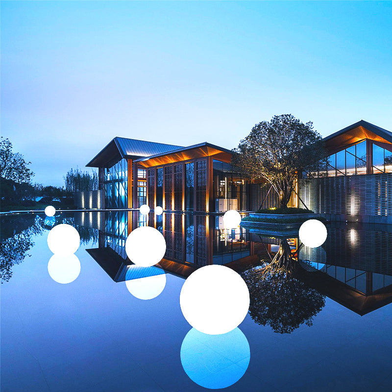 Luminous LED Garden Spheres for Outdoor