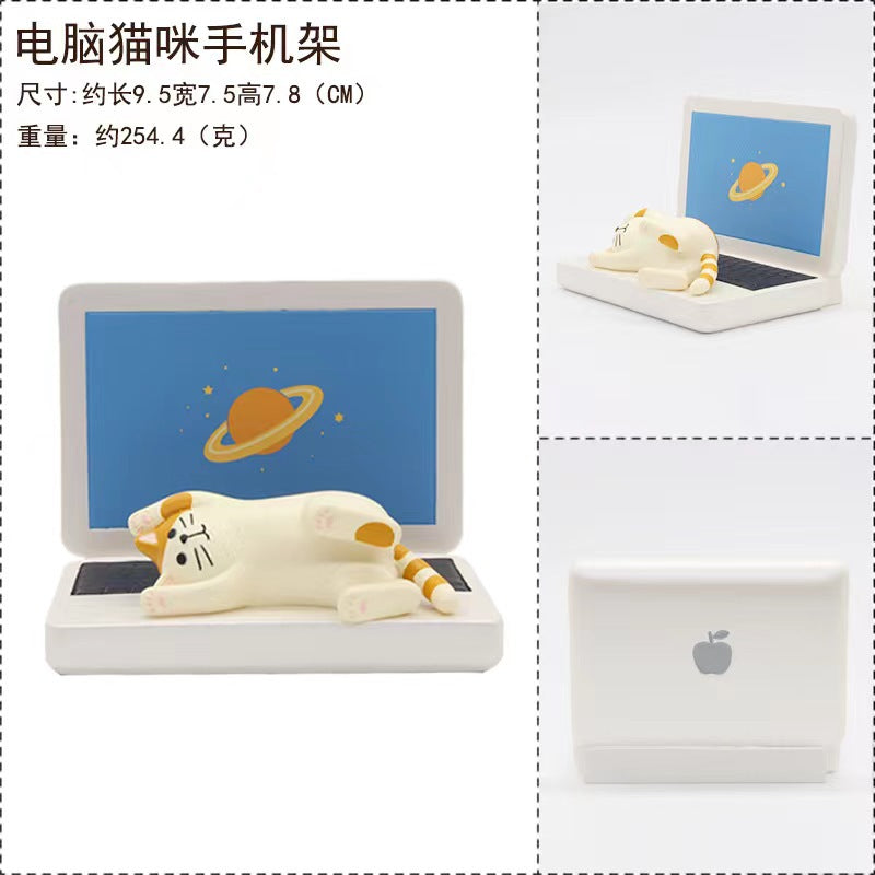 Charming Cat Desktop Ornament