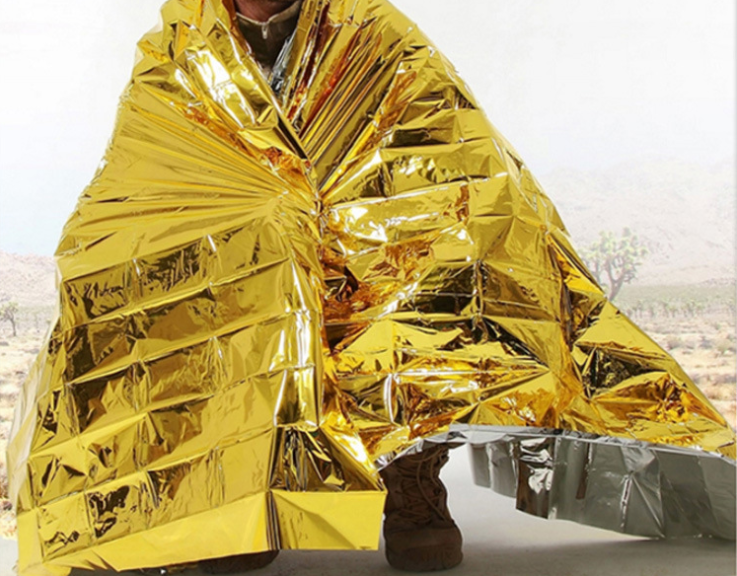 Outdoor Safety Thermal Blanket