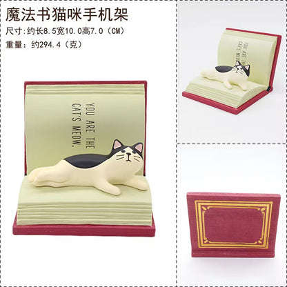 Charming Cat Desktop Ornament