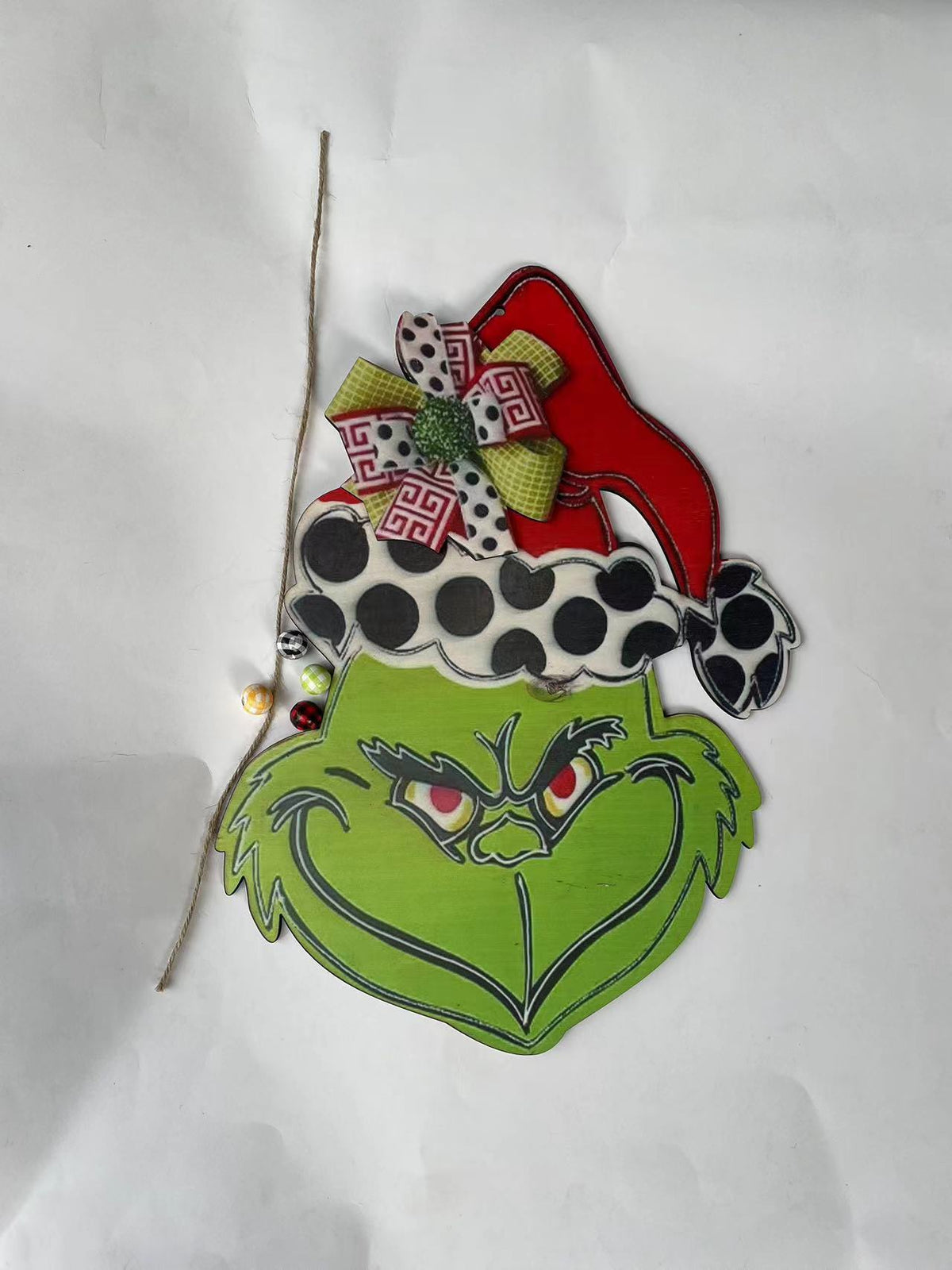 Grinch-Themed Wooden Door Sign
